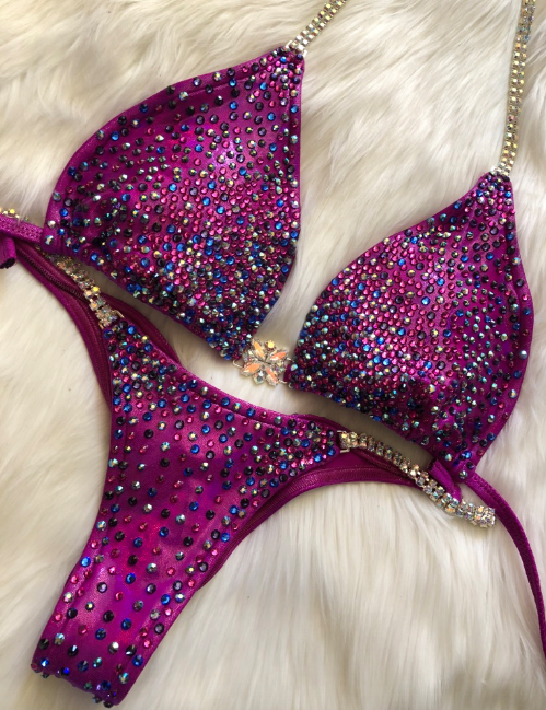 Alisha Bikini
