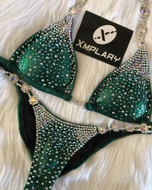 Dina Bikini