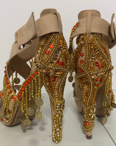Isa heels